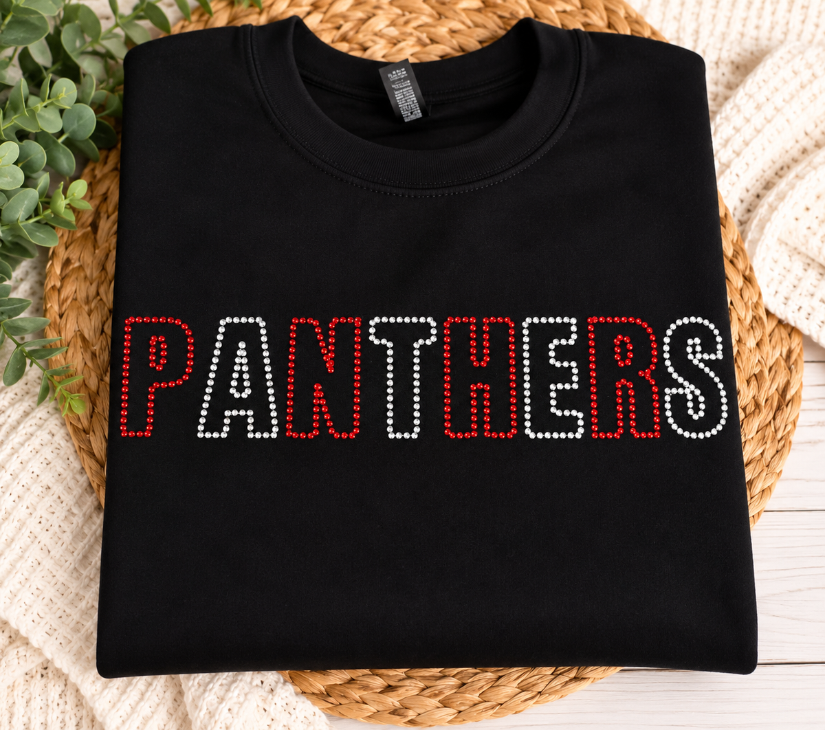 Embroidered pearl font sweatshirt