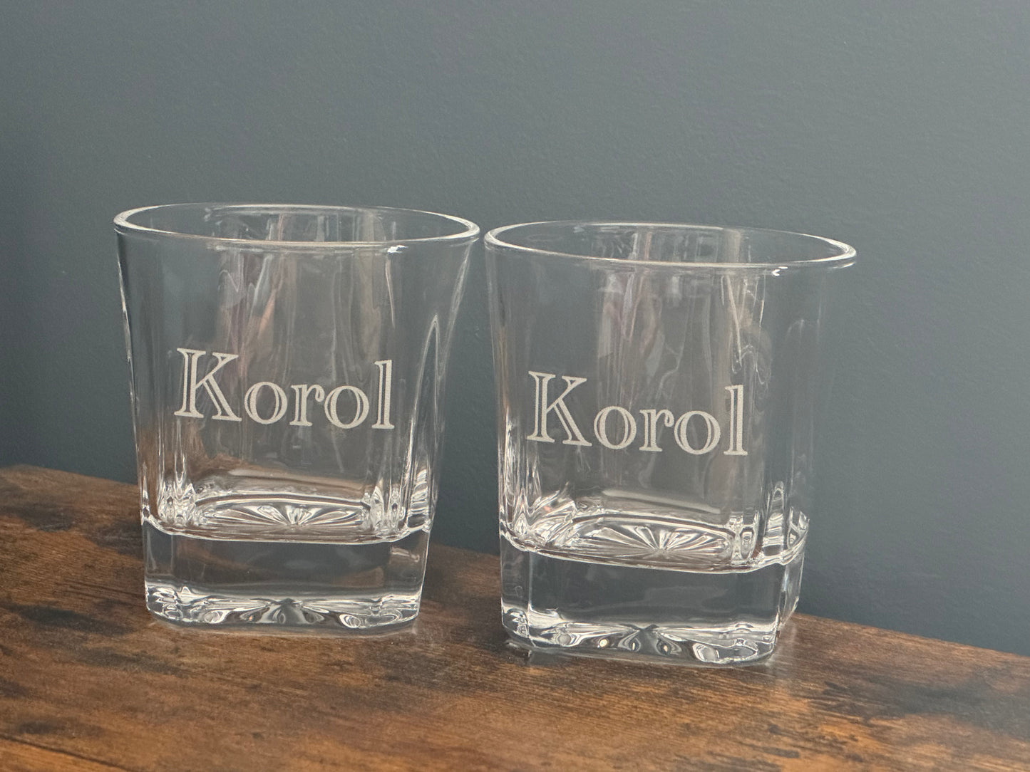 Personalized glasses
