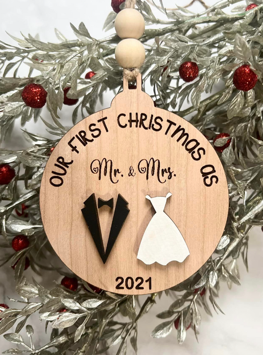 Mr & Mrs Ornaments